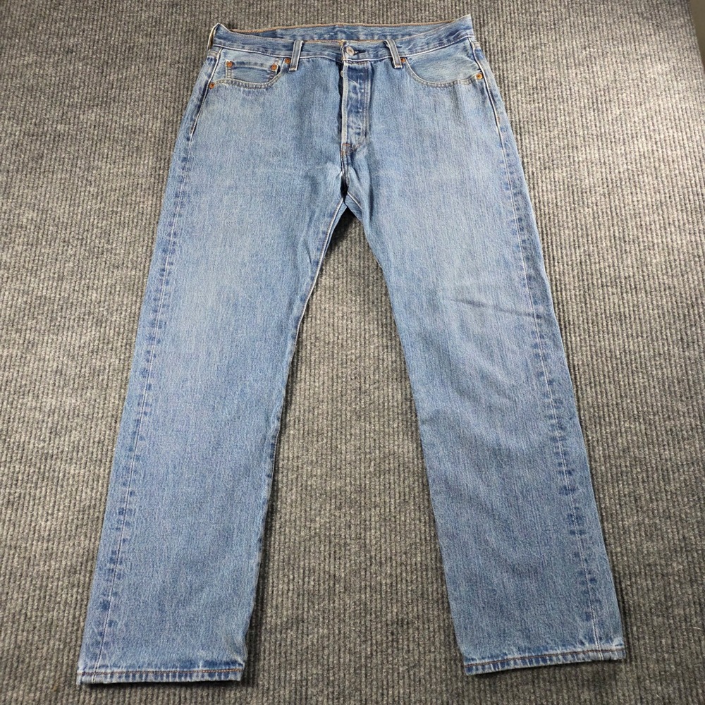 Levis 501 Mens Light Wash Straight Leg Button Fly Denim Jeans 34x30